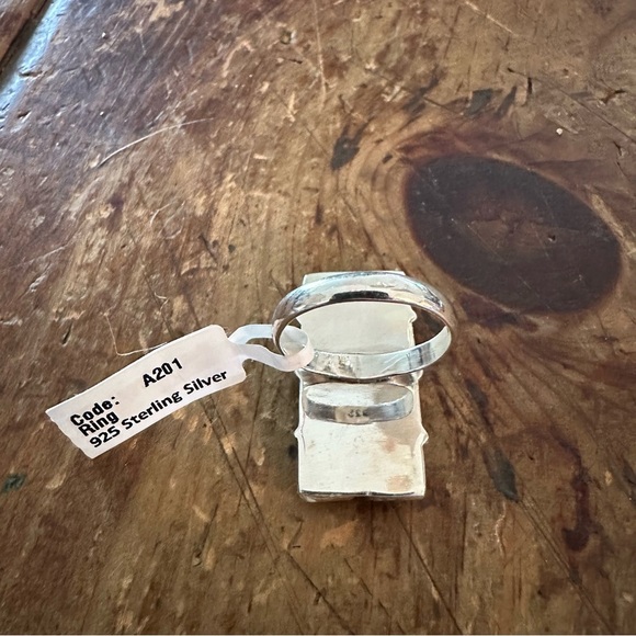 NWT Amazing Sterling Silver 925 Purple Dahlia Ring w/ 8 Square Stones • Size: 8 - Picture 8 of 9